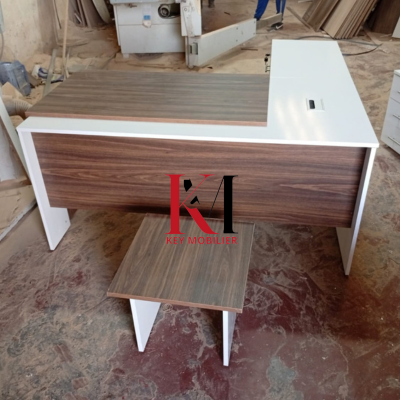 BUREAU DE DIRECTION ZENITH RÉF A0084