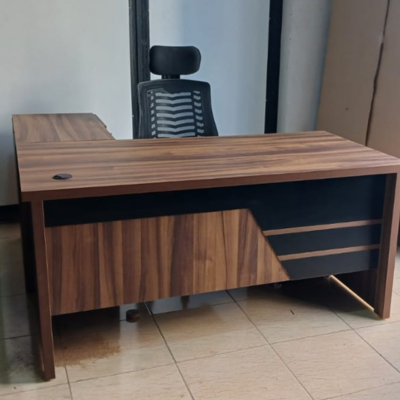 Bureau de direction NISIMO  Réf A0370